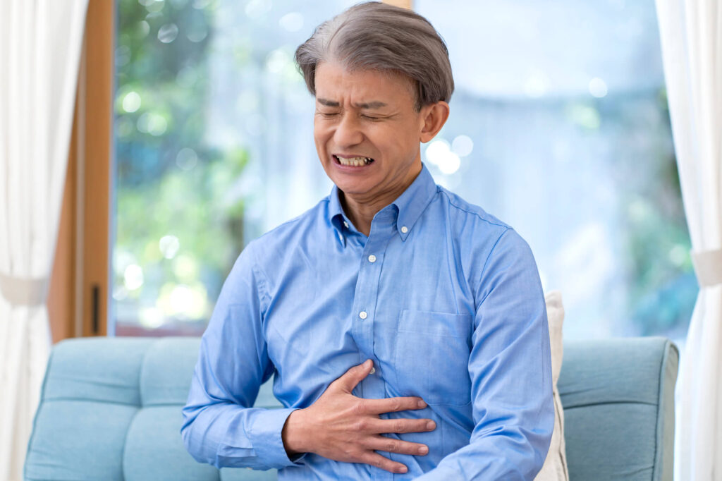 がんの痛みを緩和する方法は?マッサージなどのケアや薬の種類など解説